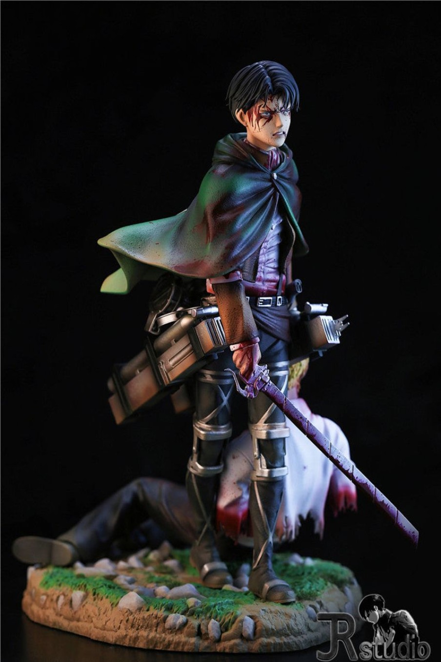 Anime JR Studio Attack On Titan Gk Figures | [Instock] Attack On Titan Gk Figures - Levi Ackerman And Zeke Gk1509 | Gk Figure